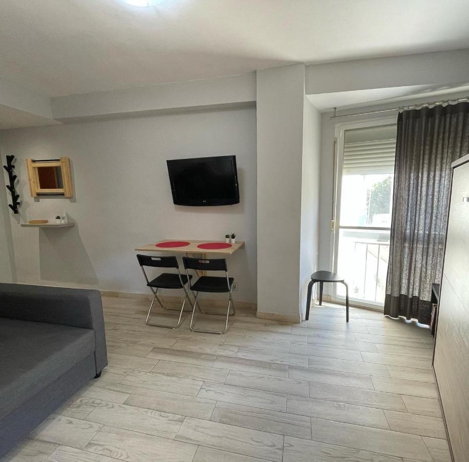 Apartamentos Elysium توريمولينوس المظهر الخارجي الصورة